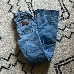 Wrangler boot cut 27x36